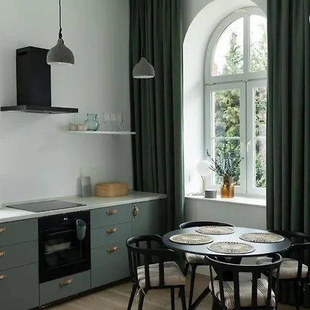 Majowy W Centrum Kudowy 아파트 *